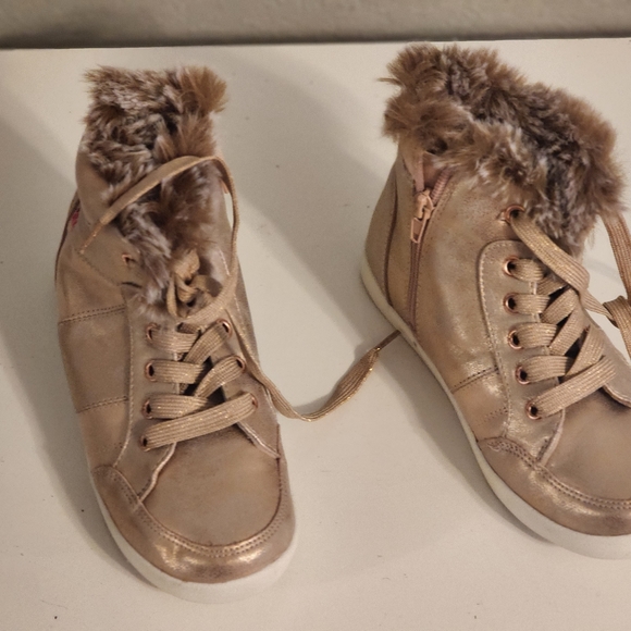 Justice brand size 4 - Picture 4 of 6